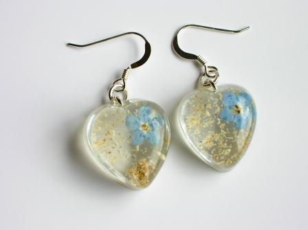 Keepsake earrings for ashes